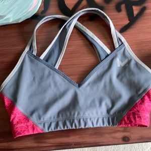 Mission Active Sport Bra Size M